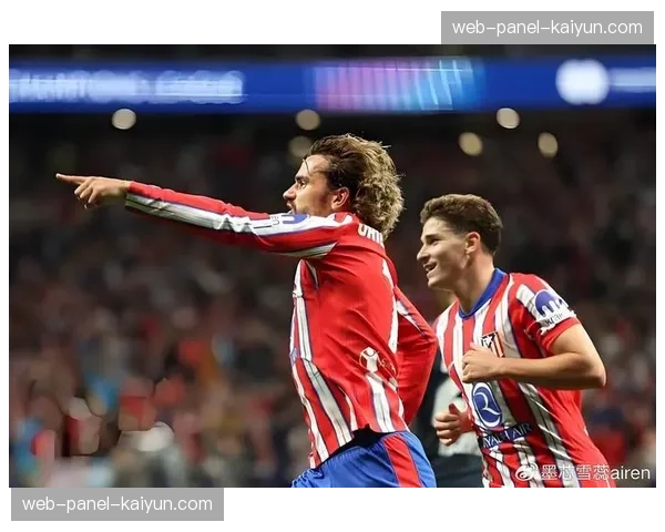 西甲战报:十人马竞2-1逆转阿拉维斯,格列兹曼点射绝杀 西甲战报:十人马竞2-1逆转阿拉维斯,格列兹曼点射绝杀